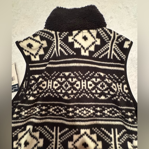 Chaps Women’s Black and White Full Zip Vest Size Medium New With Tags - Picture 4 of 16